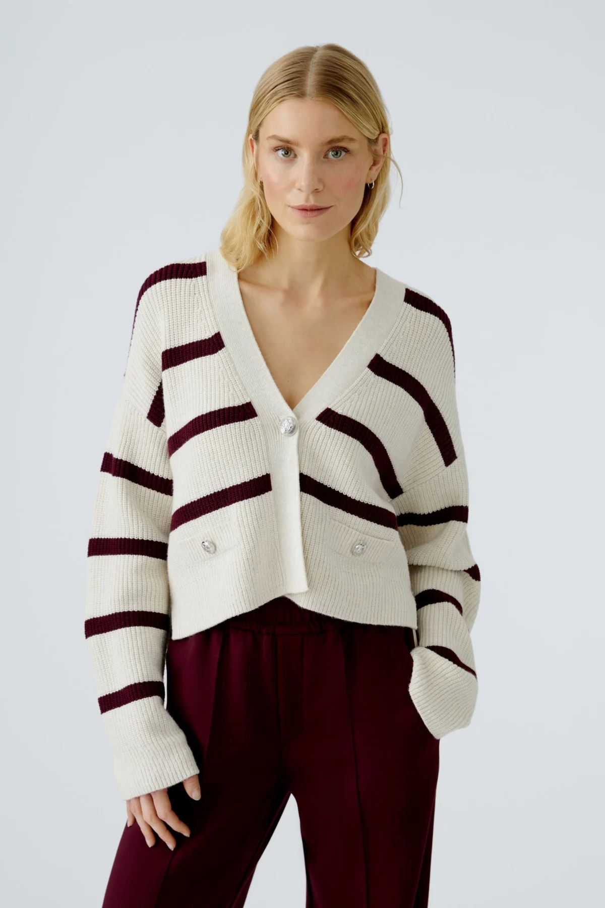 Oui 0094129 (4)
