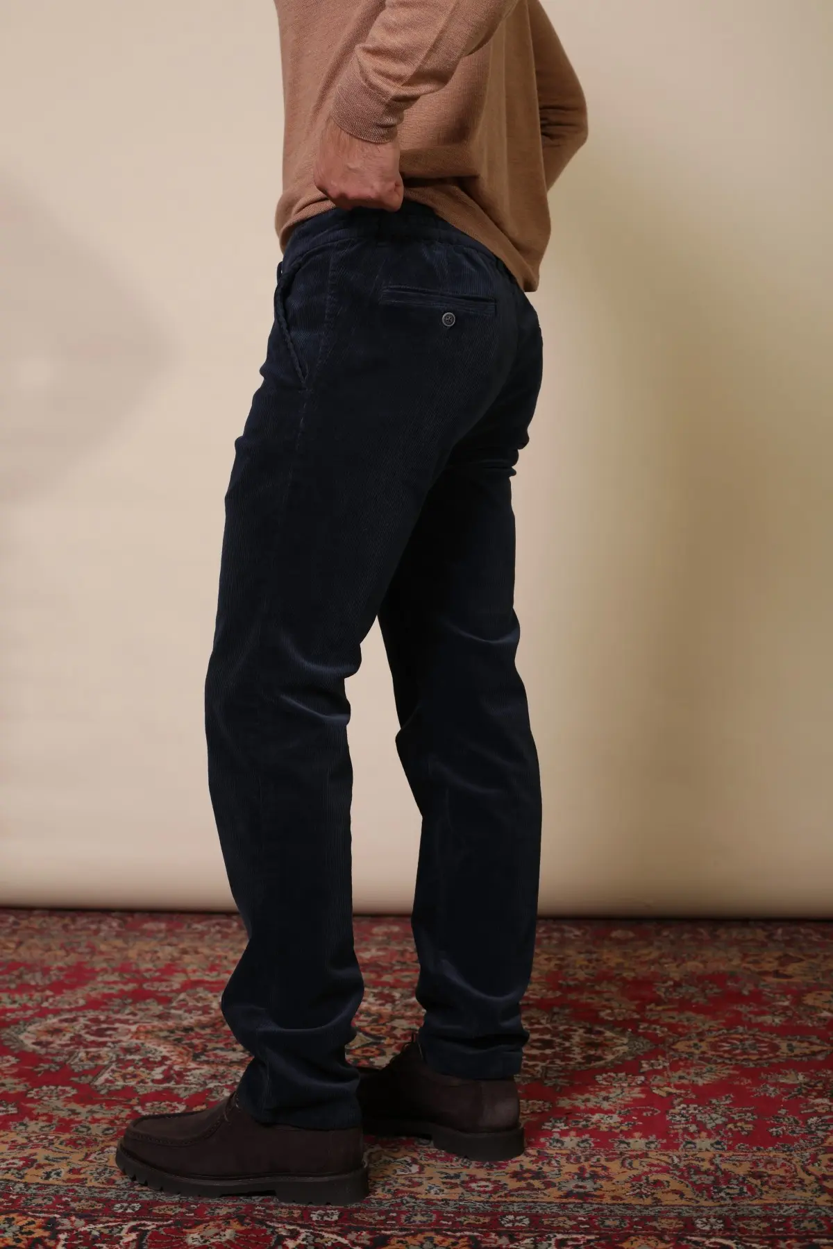 1310 2805 (3) 1310 2805 (3)