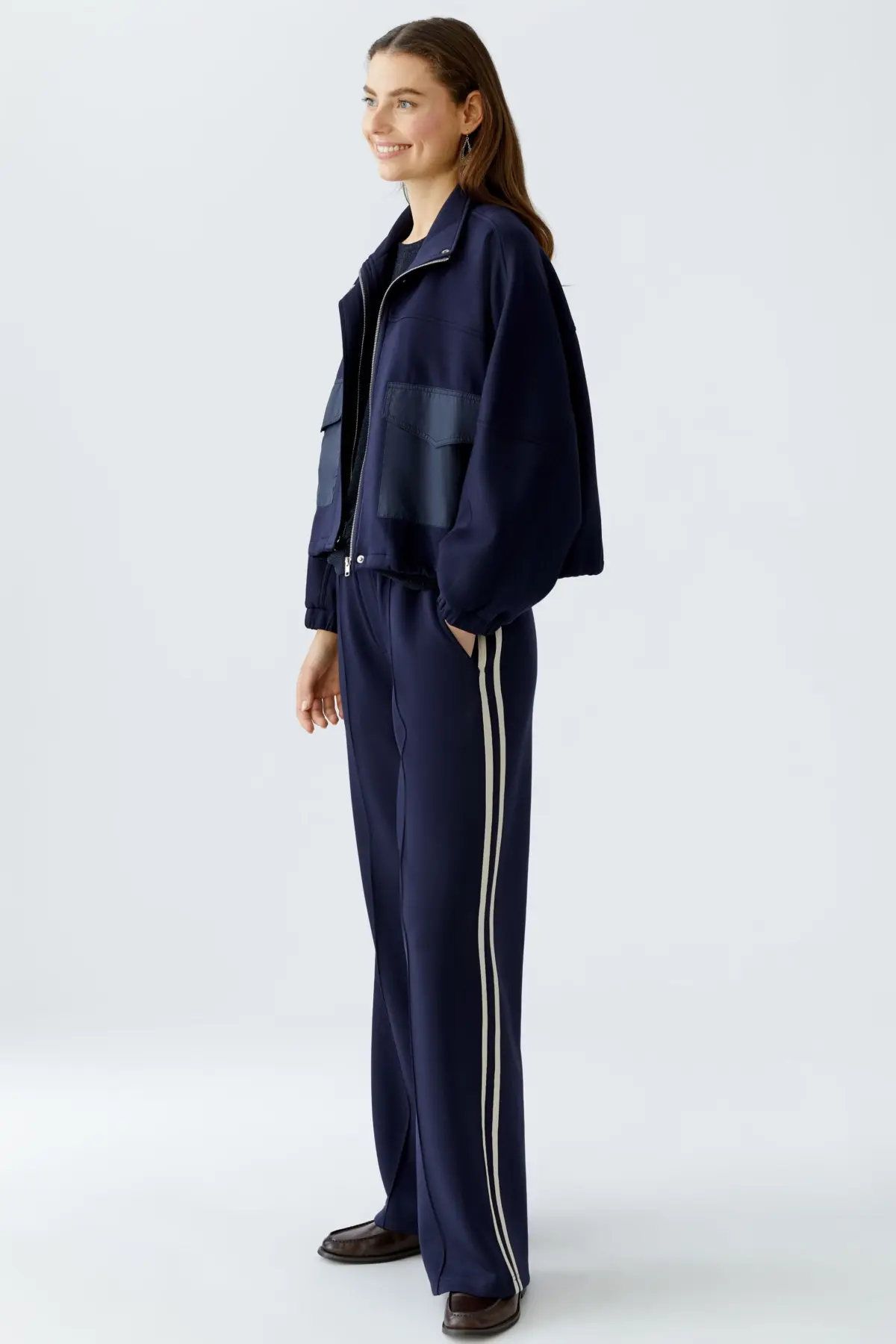 Oui0094118 blue (3)