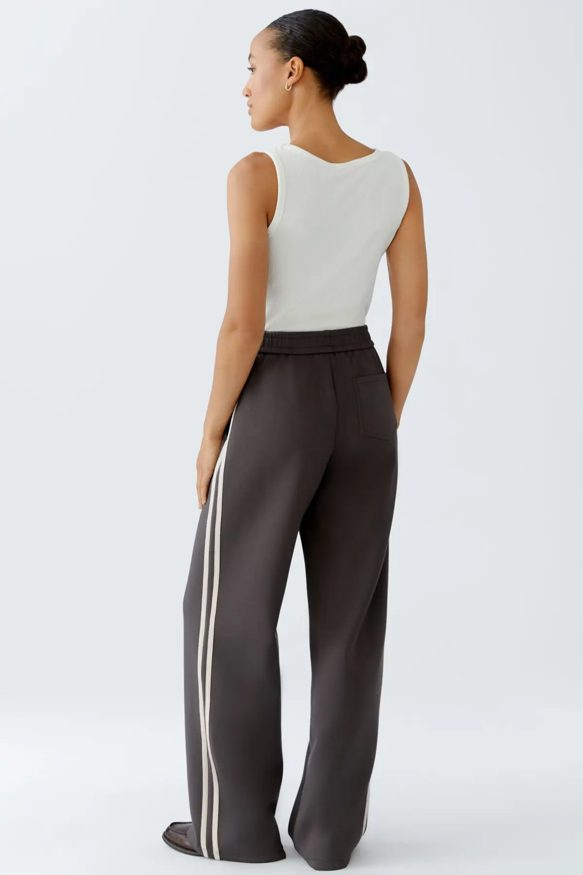 Oui0094118grey (1)