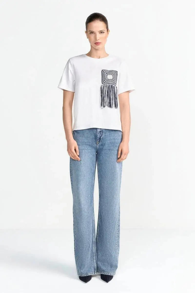 2506 412 (4) 2506 412 (4)