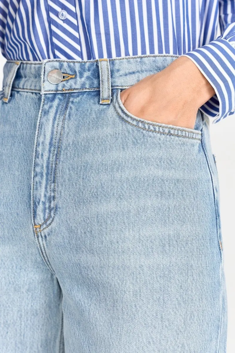 2507 5048 (4) 2507 5048 (4)